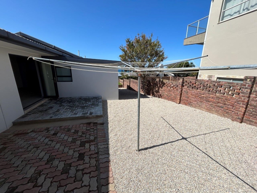 9 Bedroom Property for Sale in Jeffreys Bay Central Eastern Cape